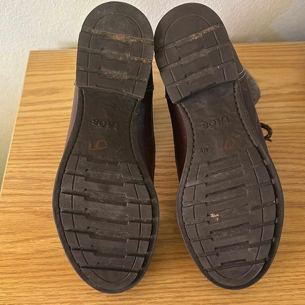 Taos Footwear Dark Brown Lace-Up Boots - Picture 6 of 9